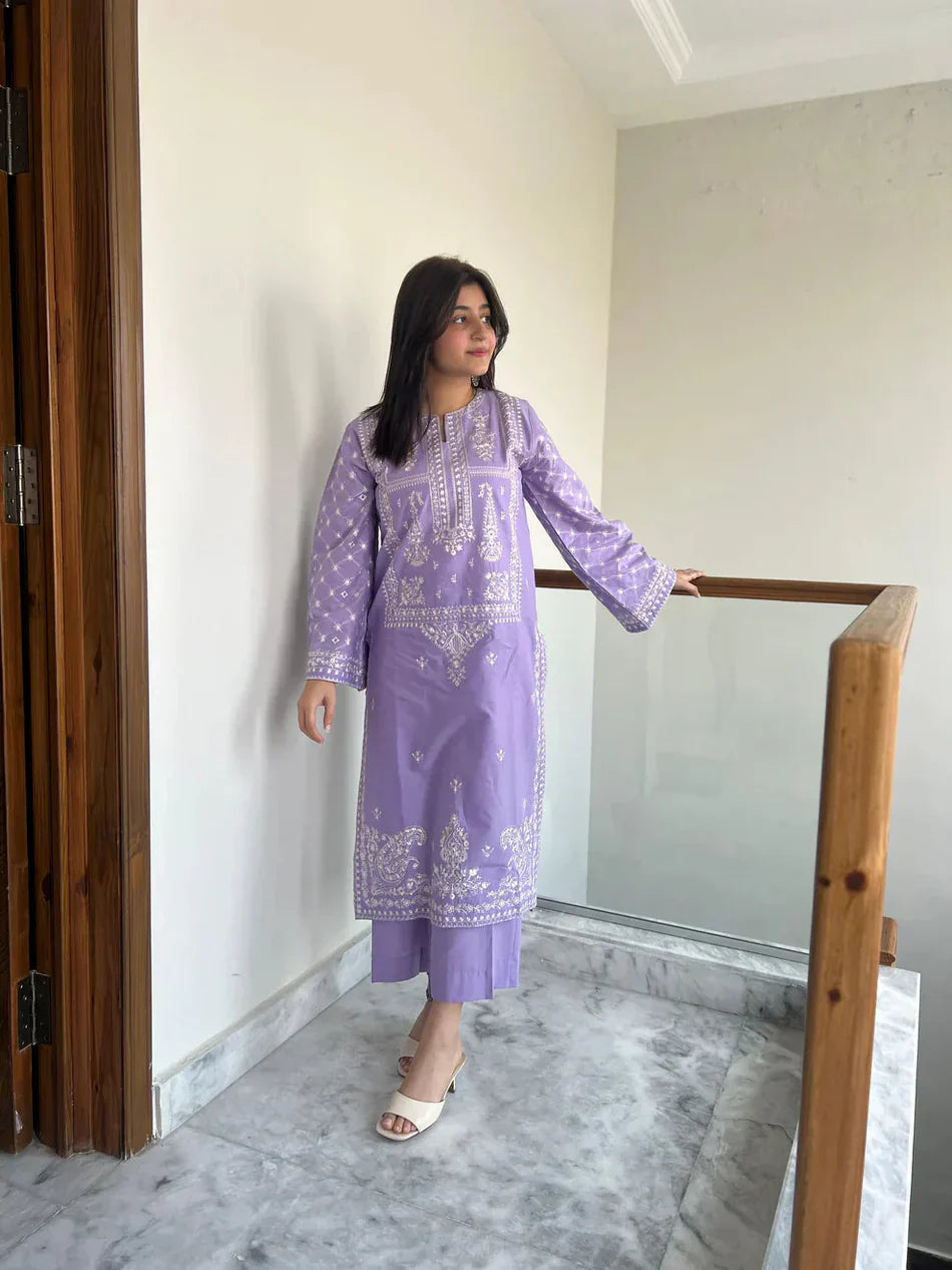 Shop the Bareeze embroidered lawn 2-piece unstitched suit with embroidered front and sleeves. Order now from IZ Pattern and Place.