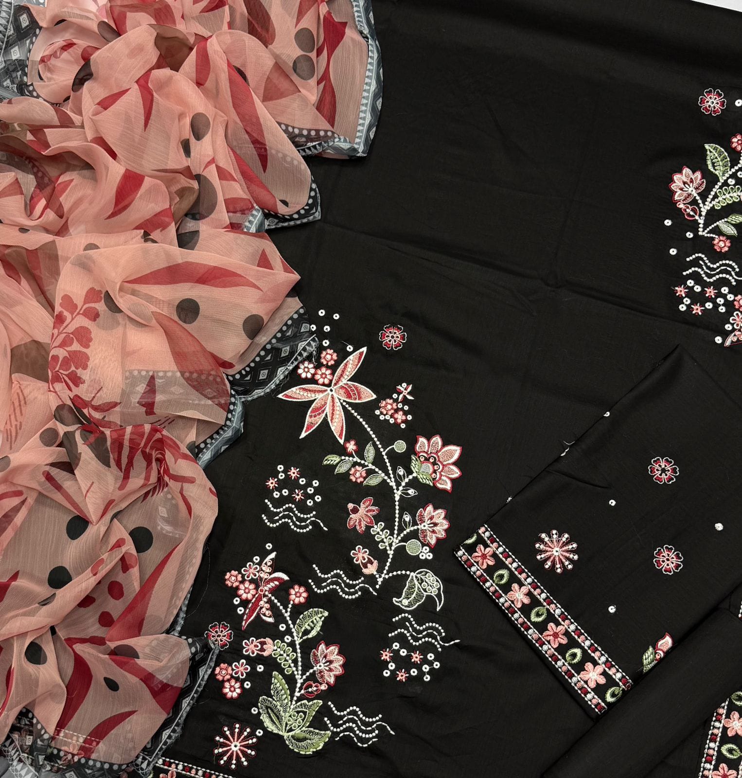 Order the Farasha Airjet Lawn embroidered suit with printed voile dupatta from IZ Pattern and Place today.