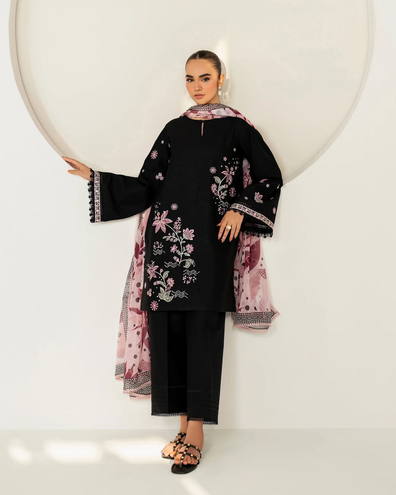Order the Farasha Airjet Lawn embroidered suit with printed voile dupatta from IZ Pattern and Place today.