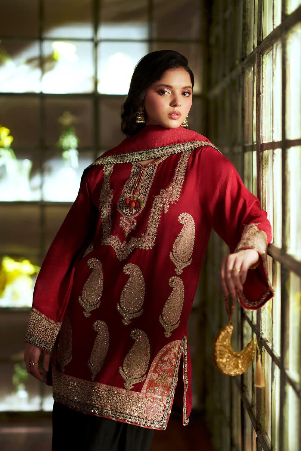 Shop the Ethnic Silk Collection 2026 digital printed 3-piece unstitched suit with ready-to-wear organza embroidered dupatta. Order now from IZ Pattern and Place.