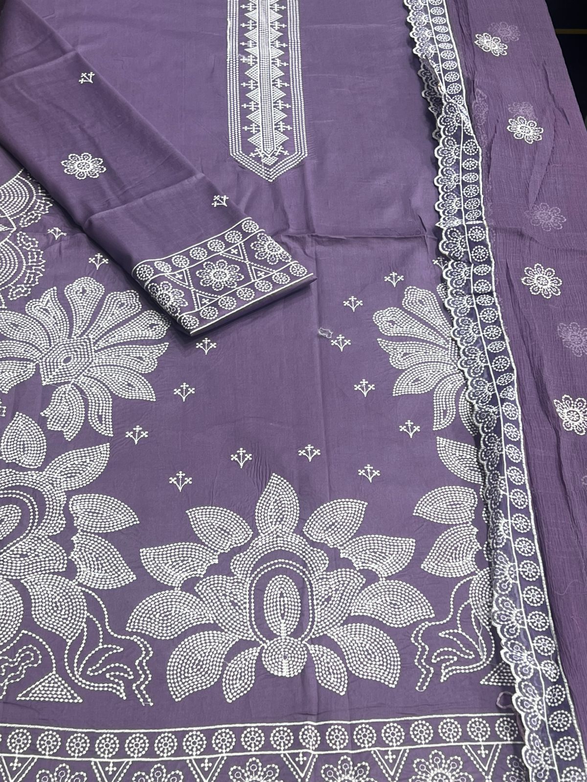 Shop the Ethnic Summer Collection 2026 Lawn Doria 3-piece unstitched suit with heavy embroidery and a ready-to-wear Bamber chiffon cutwork dupatta. Order now from IZ Pattern and Place.
