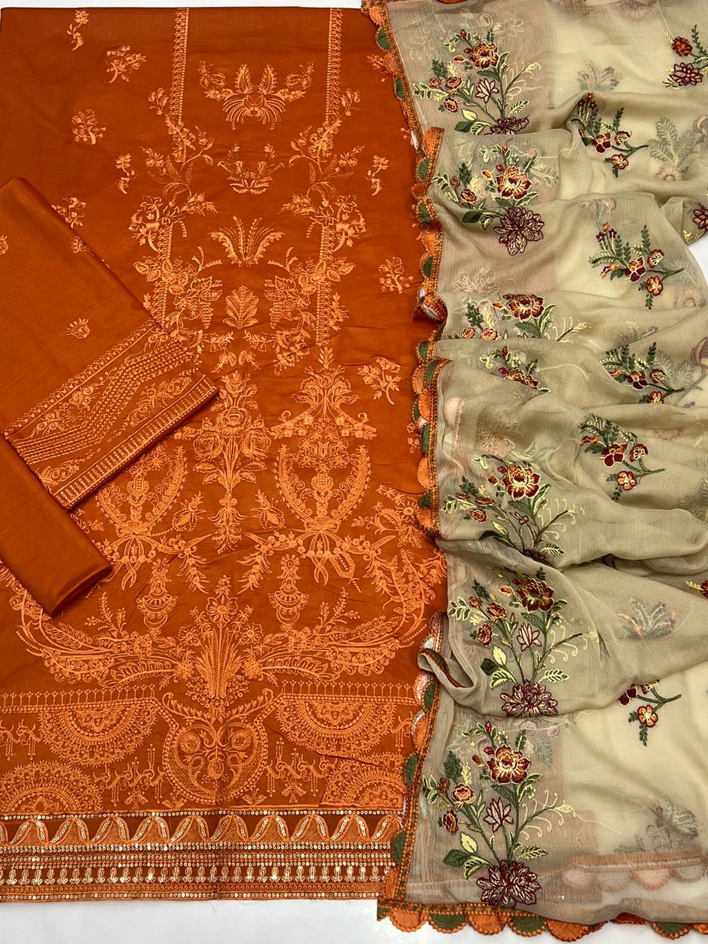 Baroque Summer Collection 2026 Lawn 3 Piece Suit