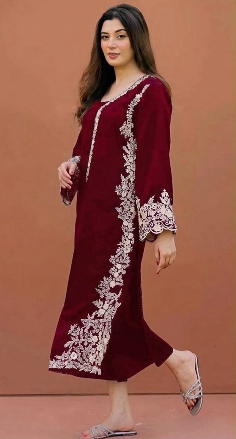 Shop the Maria B Summer Collection lawn 2-piece suit with embroidered front, border, sleeves, and trouser. Order now from IZ Pattern and Place.