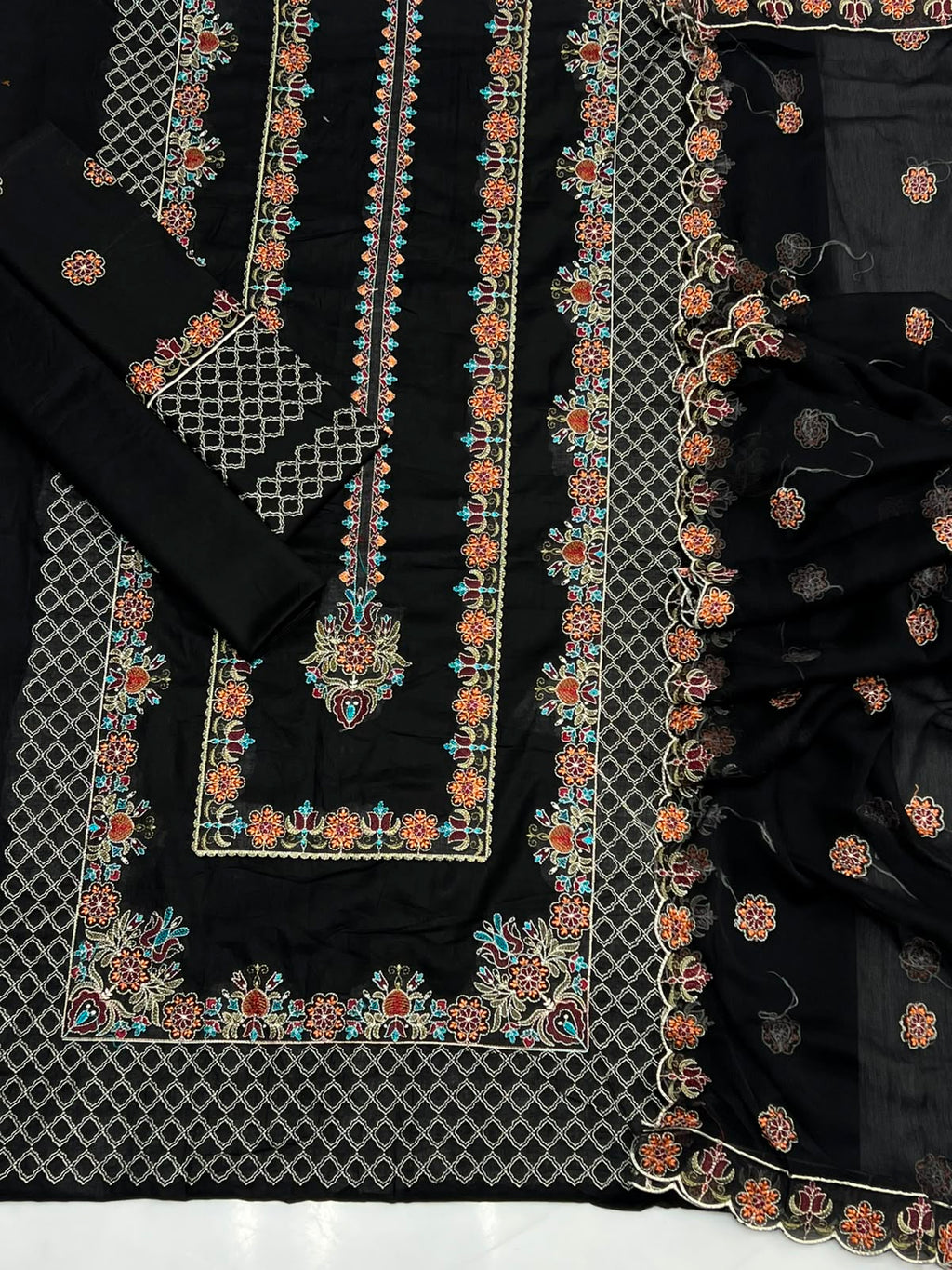 Shop the Breeze Summer Collection 2026 lawn 3-piece suit with heavy embroidery and a ready-to-wear Bamber chiffon cutwork dupatta. Order now from IZ Pattern and Place.