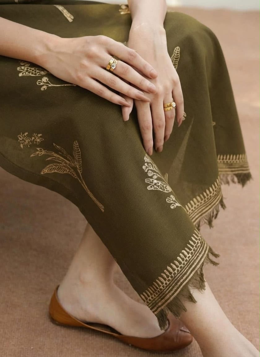 Zellbury Dhanak 3001 embroidery detail